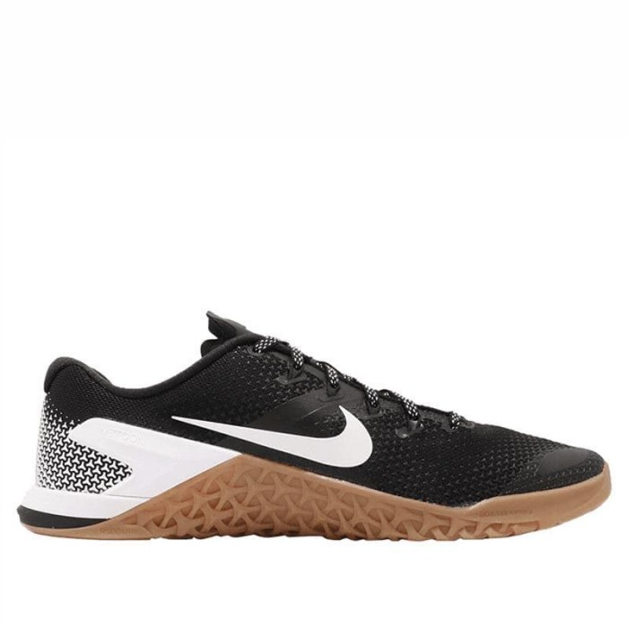 nike metcon 4 black gum