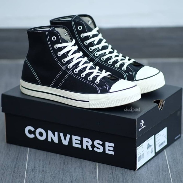 lucky star converse