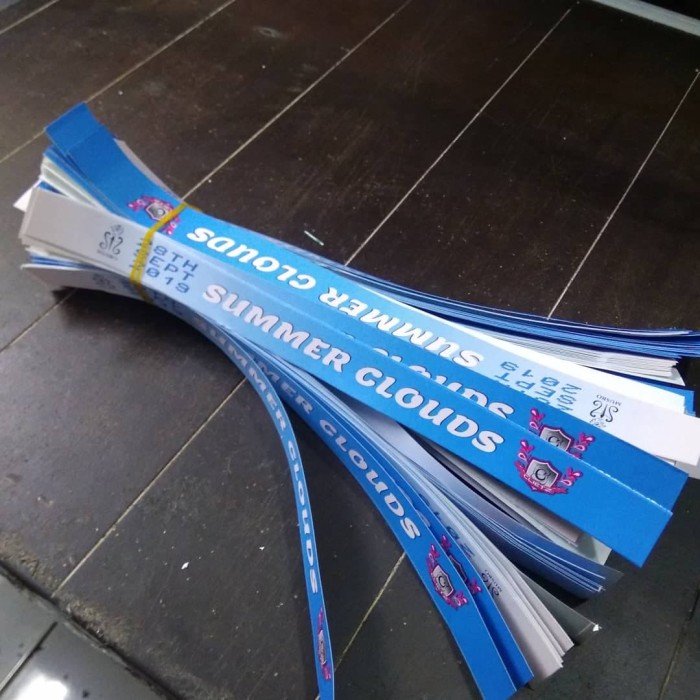 Jual Gelang Kertas gelang Tiket gelang Tiket Newtop Kota Jual Gelang Kertas gelang Tiket gelang Tiket Newtop Kota