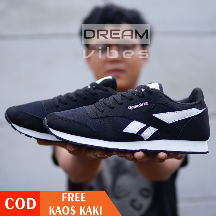 jual reebok classic