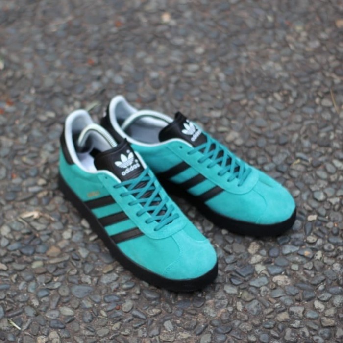 adidas gazelle tosca