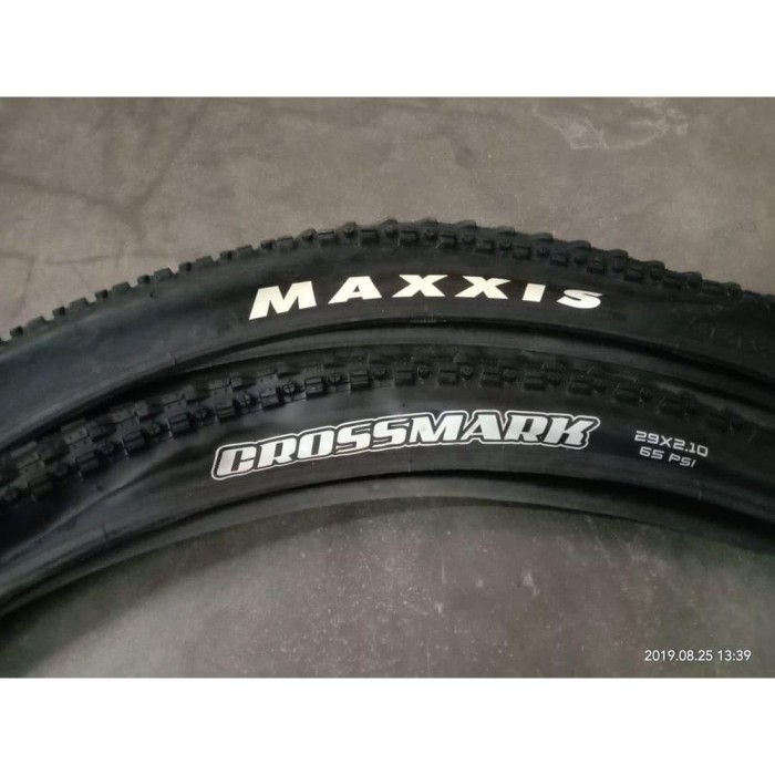 maxxis crossmark 29 2.10