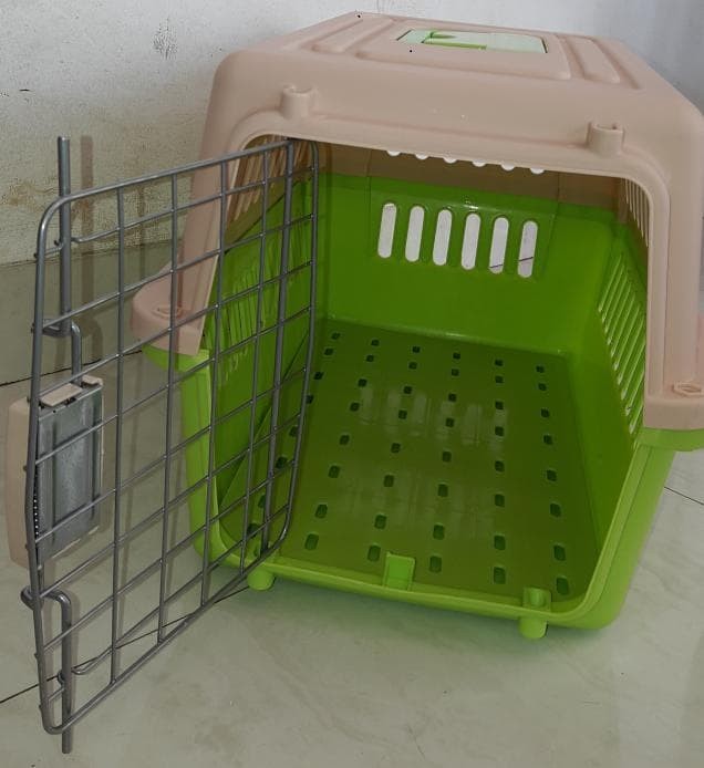 small breed dog kennels