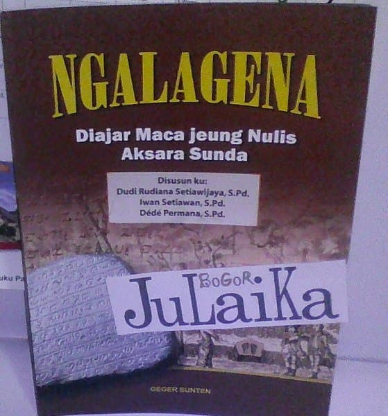Peribahasa Menggunakan Aksara Sunda / Kaligrafi Peribahasa