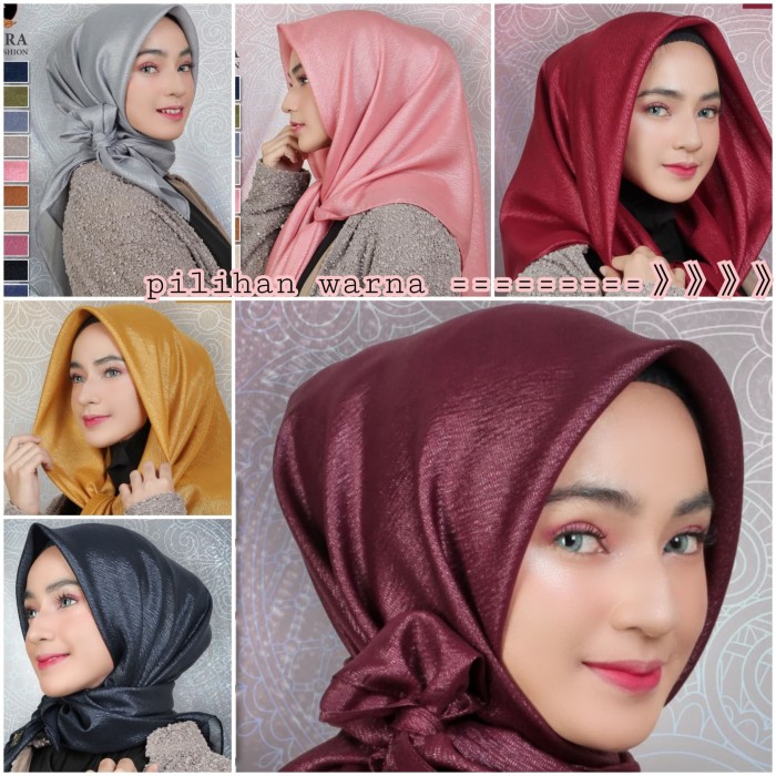 Jual Jilbab  Segi Empat Glowing Bella Sinar  by AZARA 