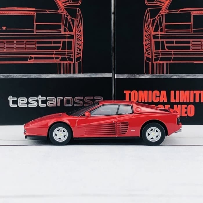 tomica limited vintage ferrari testarossa