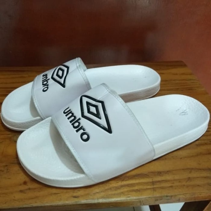 sandal umbro