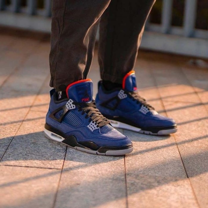 winter blue 4s
