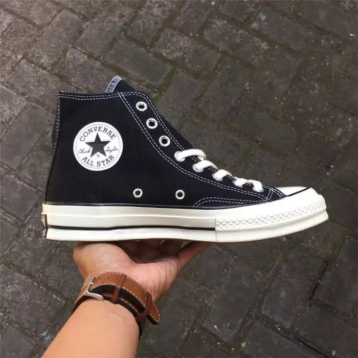  Jual  Sepatu  Converse All  Star  High hitam  Box 43 Kab 