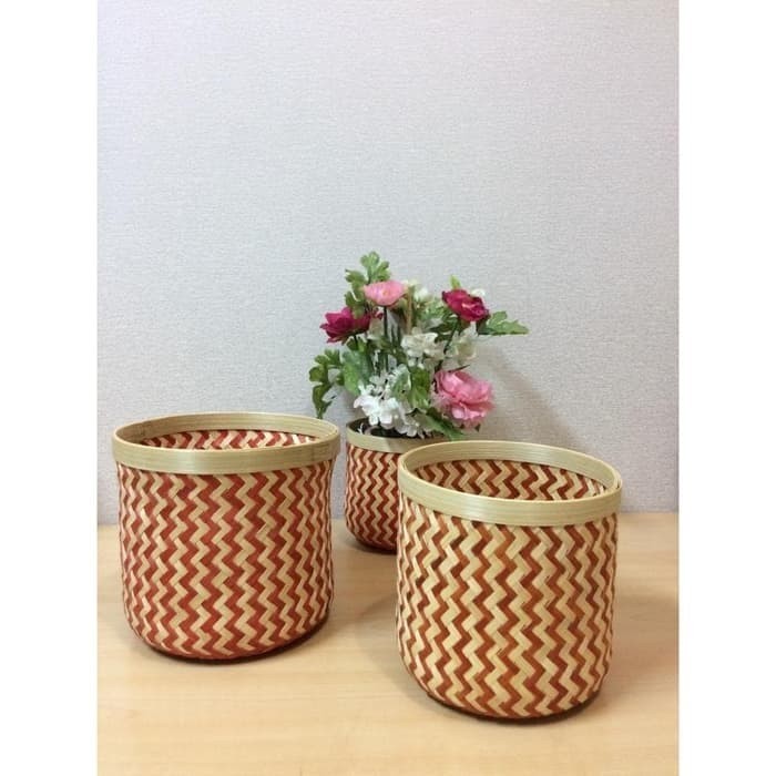 Jual Pot Anyaman Bambu Warna Merahmotif Zig Zag Storage Vas Bunga Jakarta Utara Auntie Shop Tokopedia