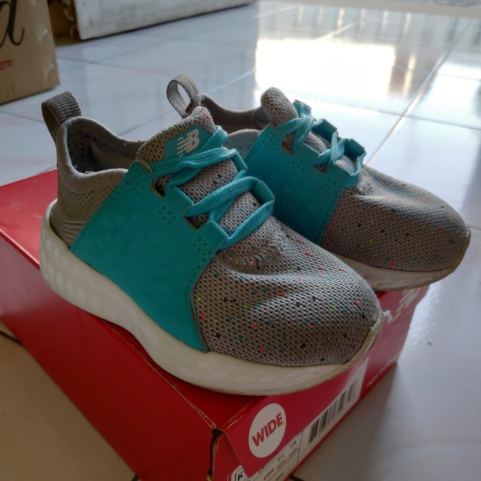 new balance iz 996