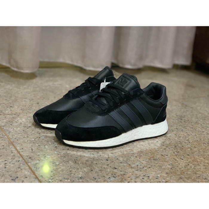 harga adidas iniki boost