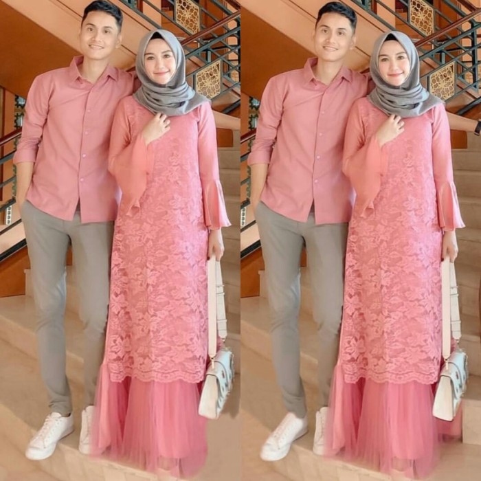 Featured image of post Baju Couple Keluarga Untuk Pesta Atau yang sering disebut sebagai marmut mama imut dengan harapan tampil menarik saat berada di tempat pesta