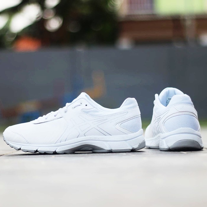 asics quickwalk 3