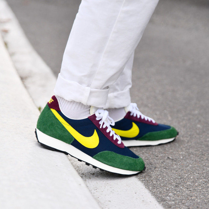 nike daybreak yellow bonsai
