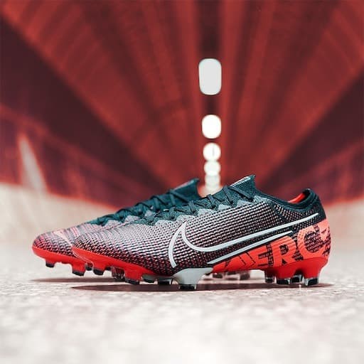 harga nike mercurial vapor 13