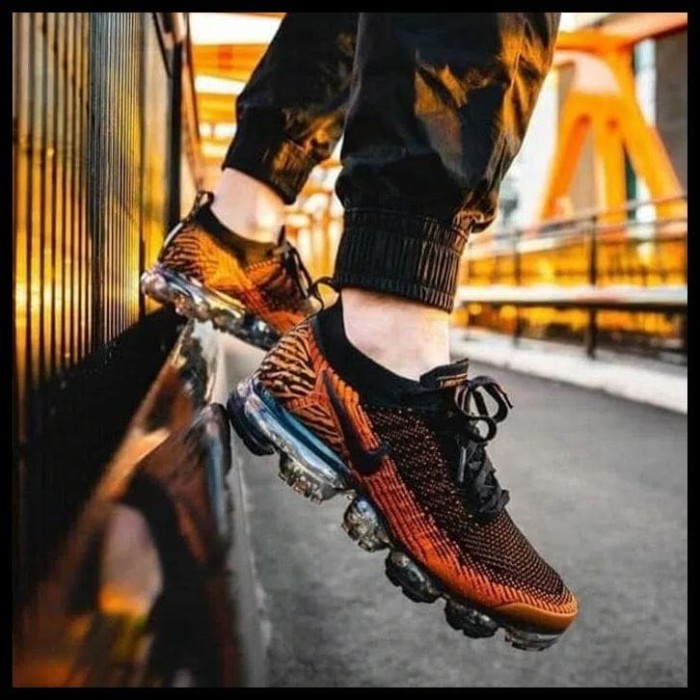 vapormax safari tiger