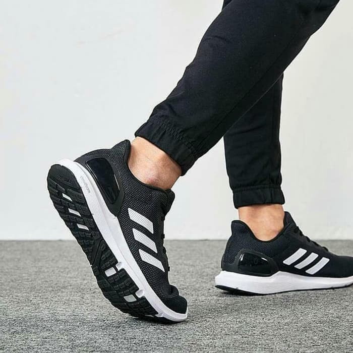 adidas cosmic black