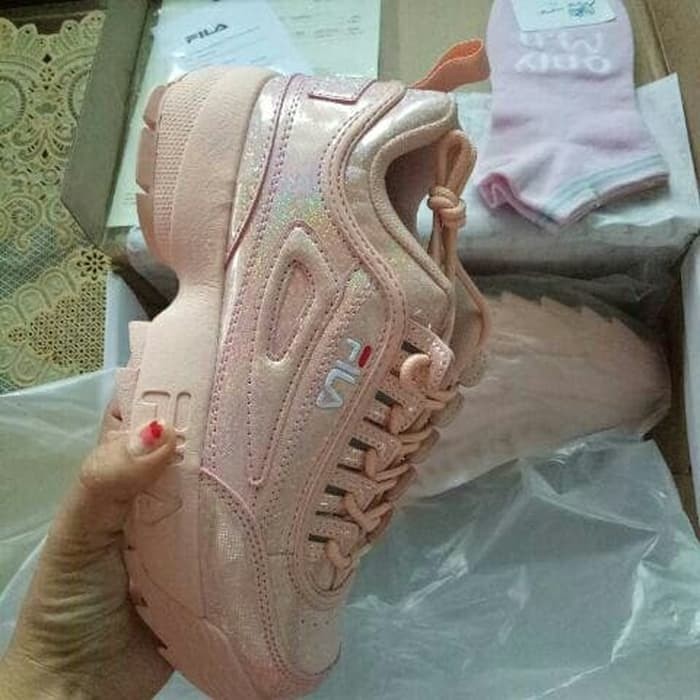 fila disruptor tan