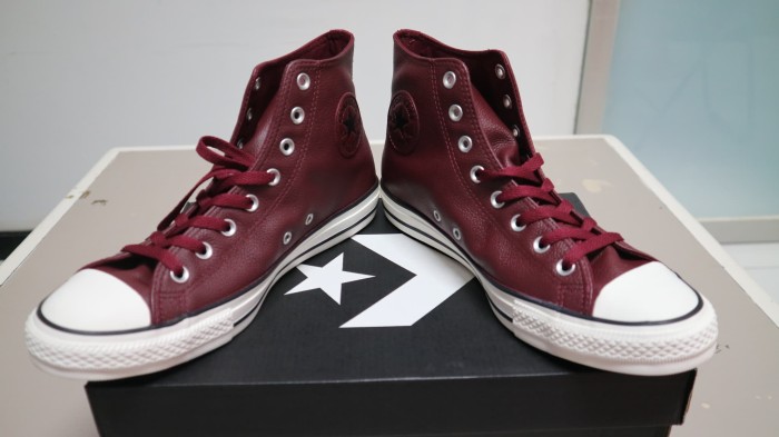 chuck taylor all star ii burgundy