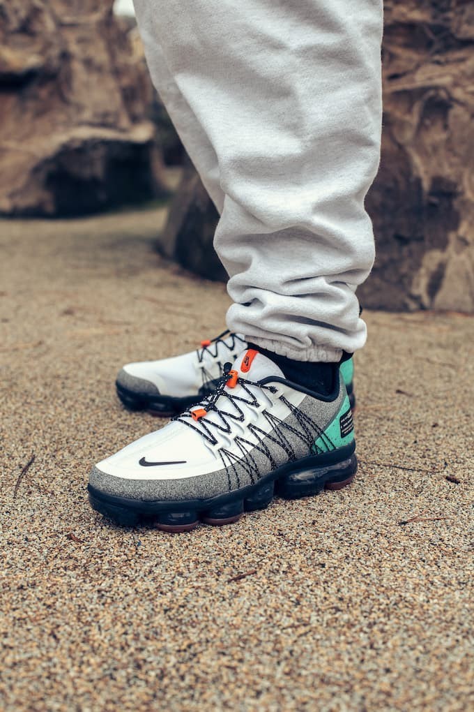 vapormax run utility tropical
