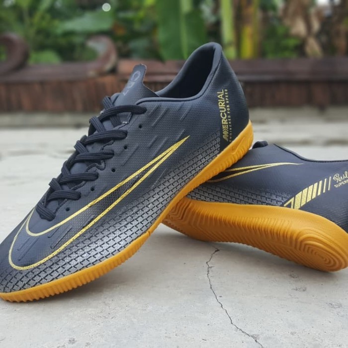 Jual Sepatu Futsal Nike Mercurial Cr7 Terbaru Terlaris Hight Kota Surakarta Kenstiti Store Tokopedia
