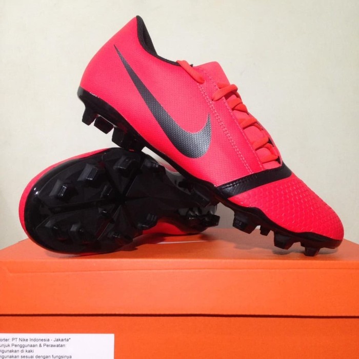 nike phantom venom crimson