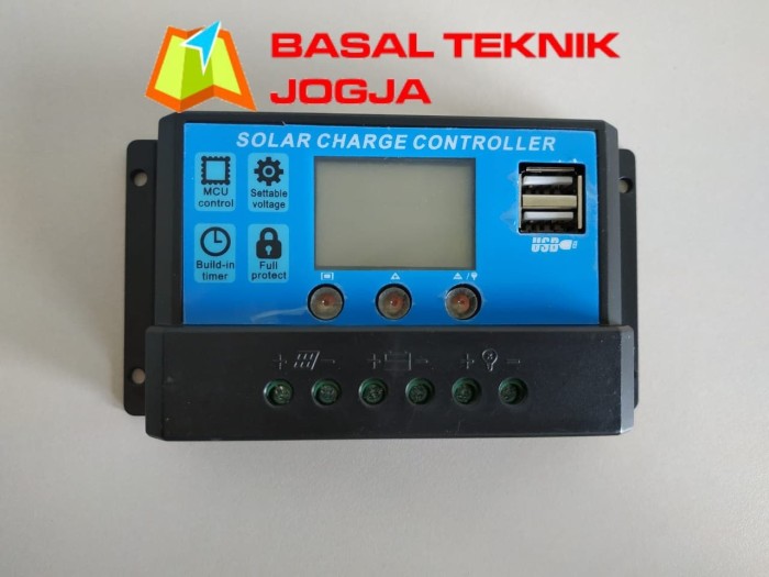 30A PMW Solar Panel Regulator Charge Controller 12//24V 360//720W Safe Protection