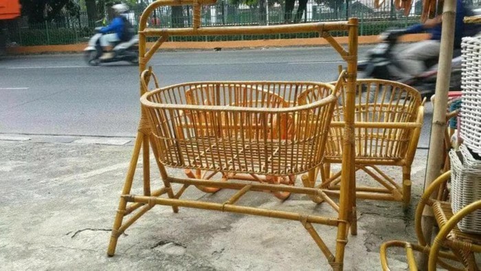 ayunan bayi rotan