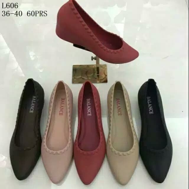 jelly shoes balance