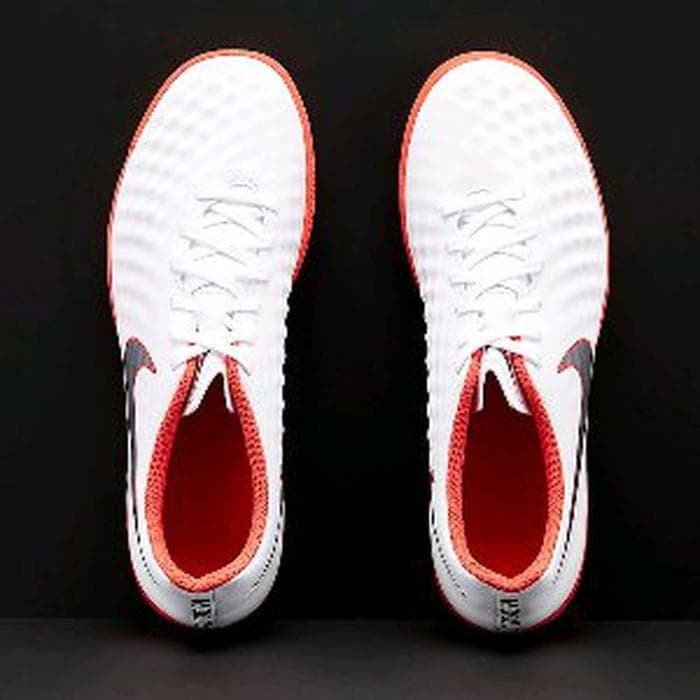 nike magista obra x