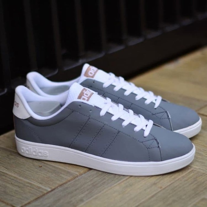 adidas advantage grey