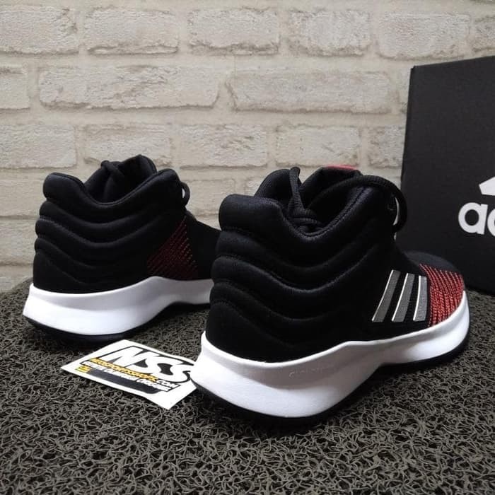 f99892 adidas