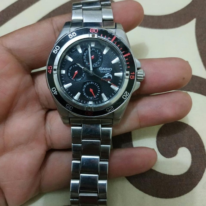 casio quartz wr 200m