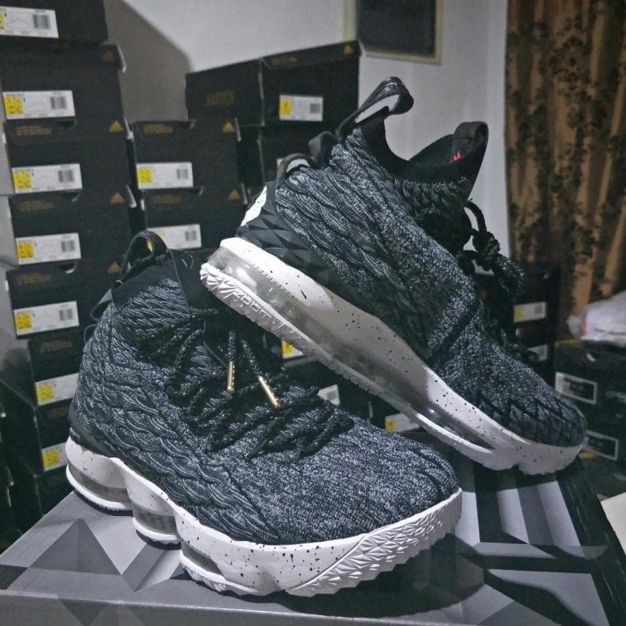 lebron 15 ashes buy