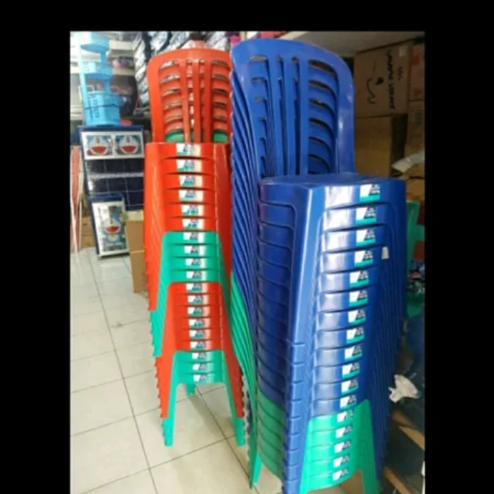 Jual kursi plastik santai / kursi makan sende   r / kursi