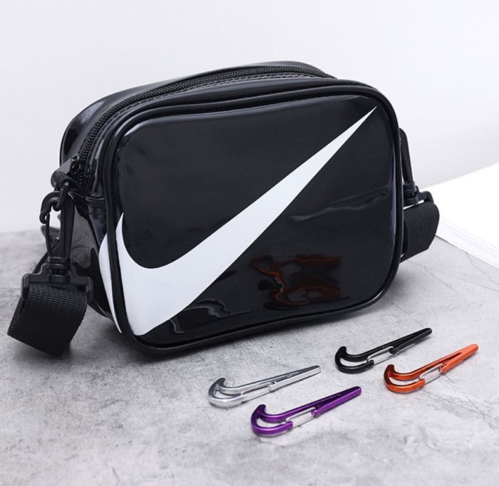 nike and puma bags