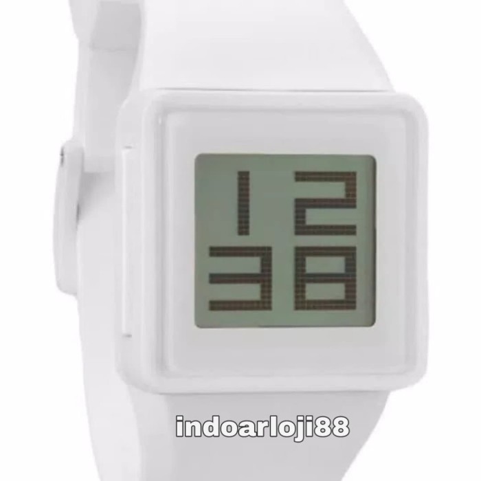 nixon newton digital