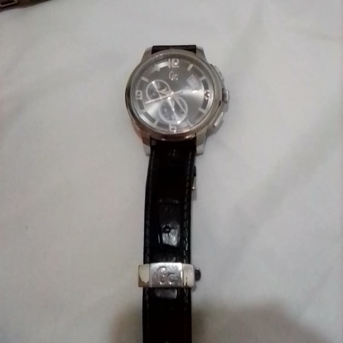 Foto Produk jam tangan guess dari farakhan store