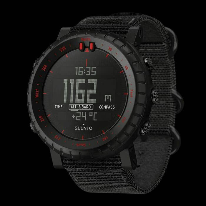 harga suunto core ultimate black