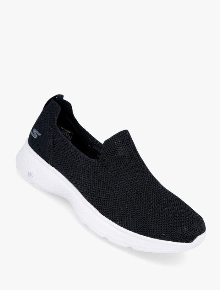 skechers go walk 4 white