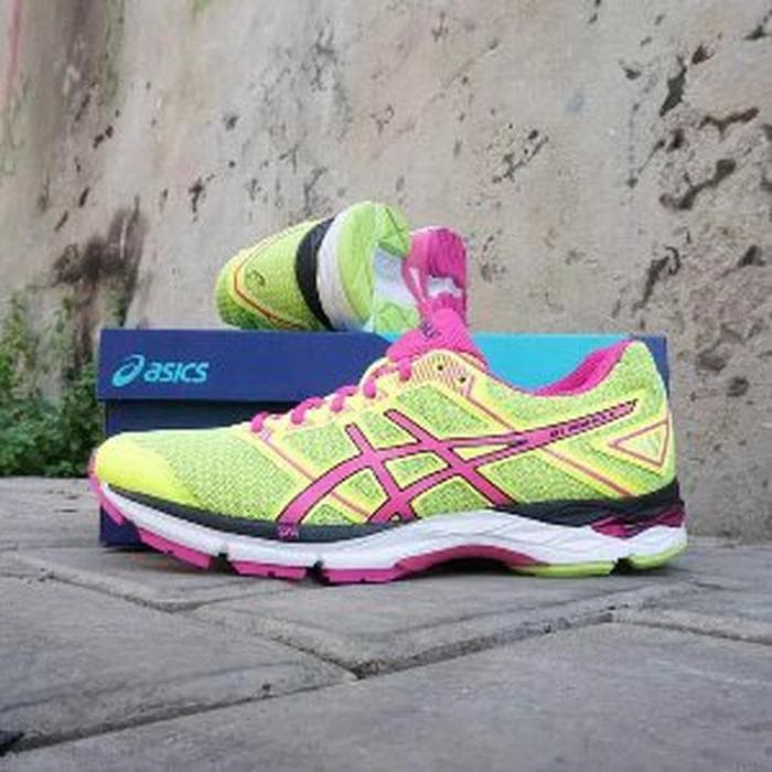 asics phoenix 7
