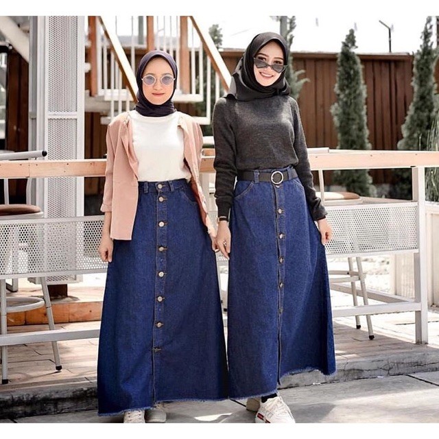 35 Terbaik Untuk Ootd Rok  Levis  Goldu Standlip Gloss