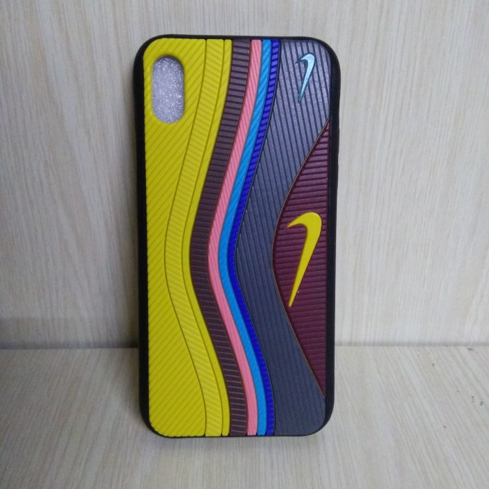 sean wotherspoon iphone xr case