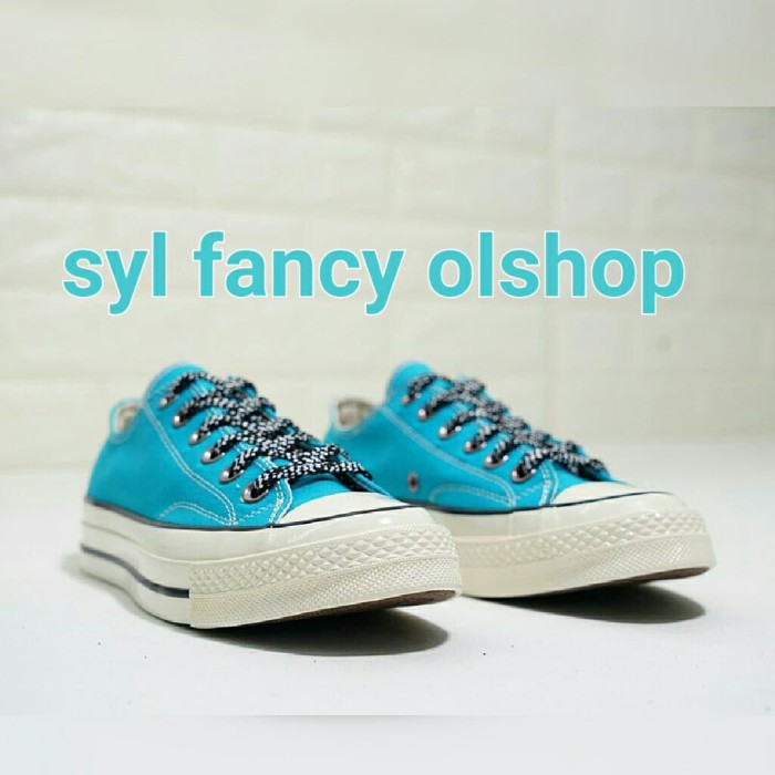 shoes baby blue