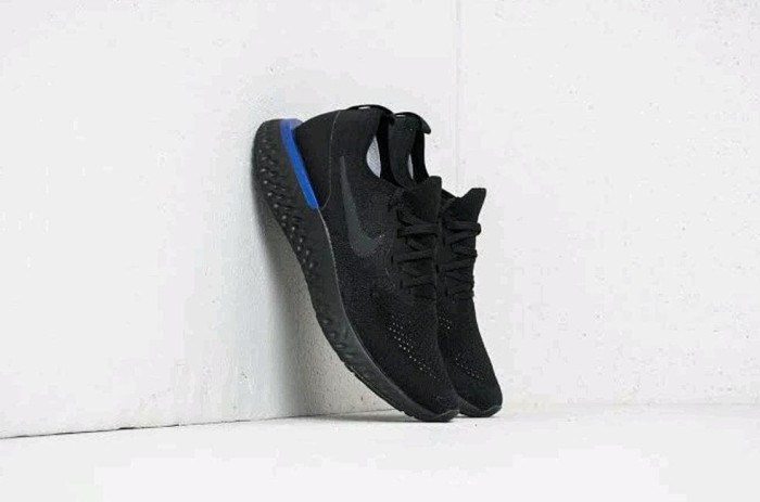 nike epic react black and blue