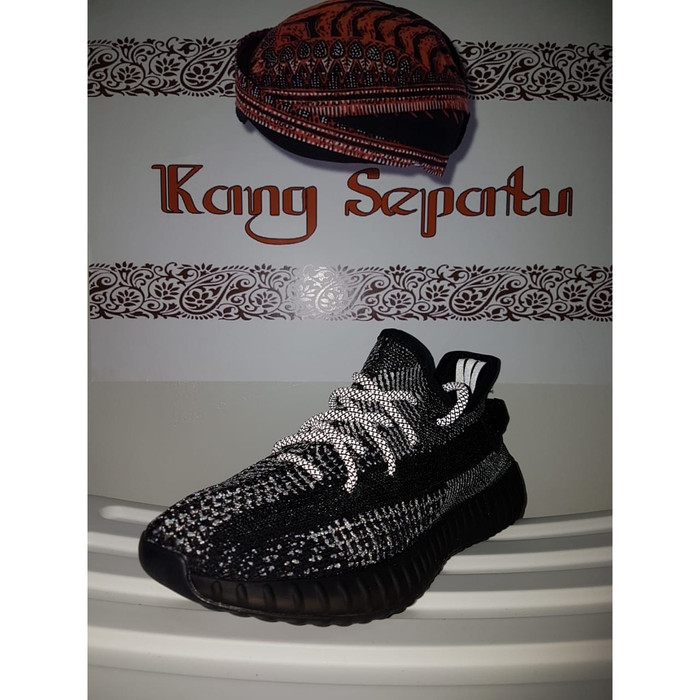 Jual Adidas Yeezy Boost 350 V2 Static Black Reflective DKI Jakarta kangsepatuku | Tokopedia Jual Adidas Yeezy Boost 350 V2 Static Black Reflective DKI Jakarta kangsepatuku | Tokopedia