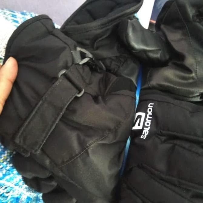 salomon gore tex gloves