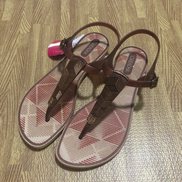 grendha jelly sandals