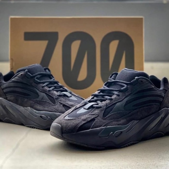reddit yeezy 700